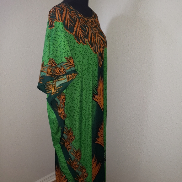 New Green and Gold Kaftan Abaya Cover-up D… - Picture 5 of 14
